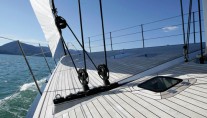 BARONG C Foredeck